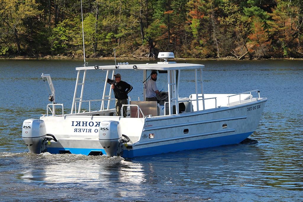 U N E Marine Research Vessel R/V Sakohi